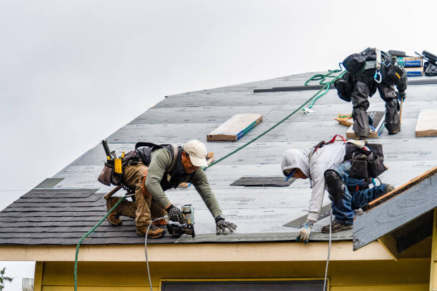 Professional Roofing technician working in Olin, NC